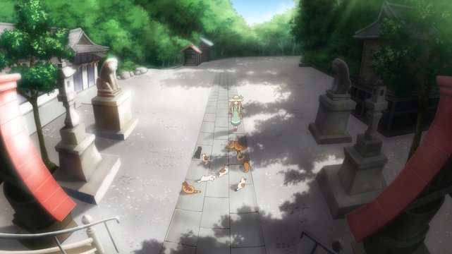 Meeting point in front of the shrine